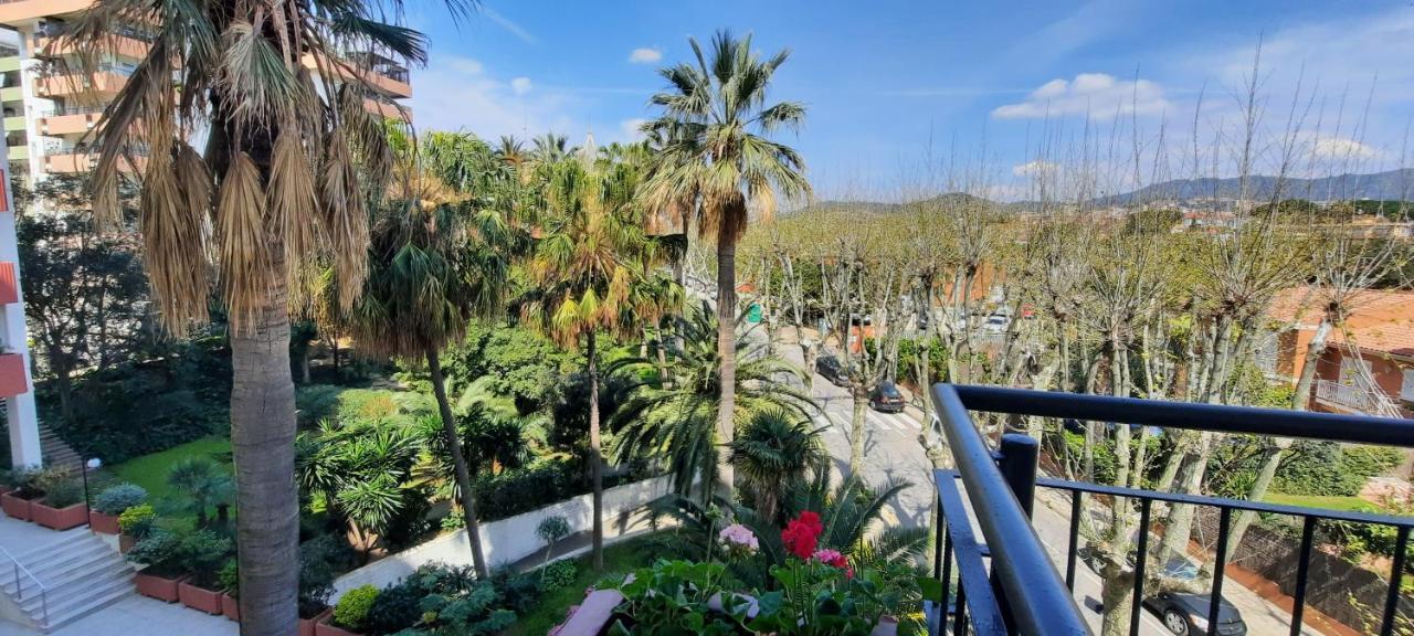 Bright Apartment Near The Beach And Barcelona By Train Masnou Buitenkant foto