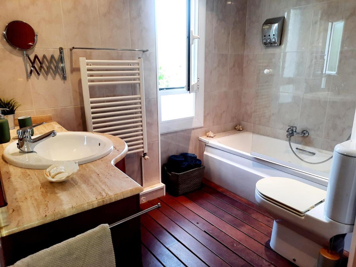 Bright Apartment Near The Beach And Barcelona By Train Masnou Buitenkant foto