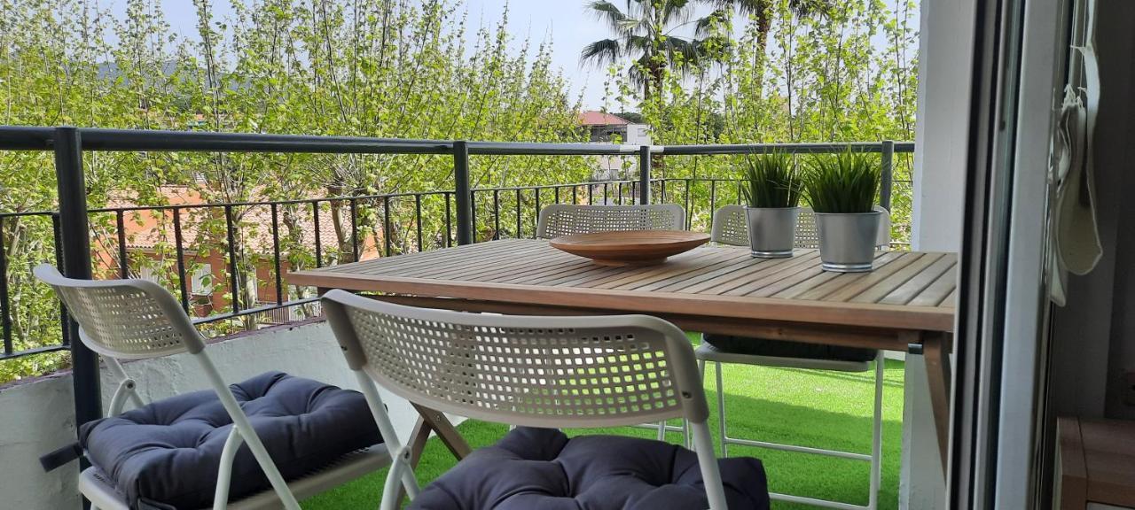 Bright Apartment Near The Beach And Barcelona By Train Masnou Buitenkant foto